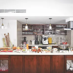 4* Hotel Maison De Camille Boutique