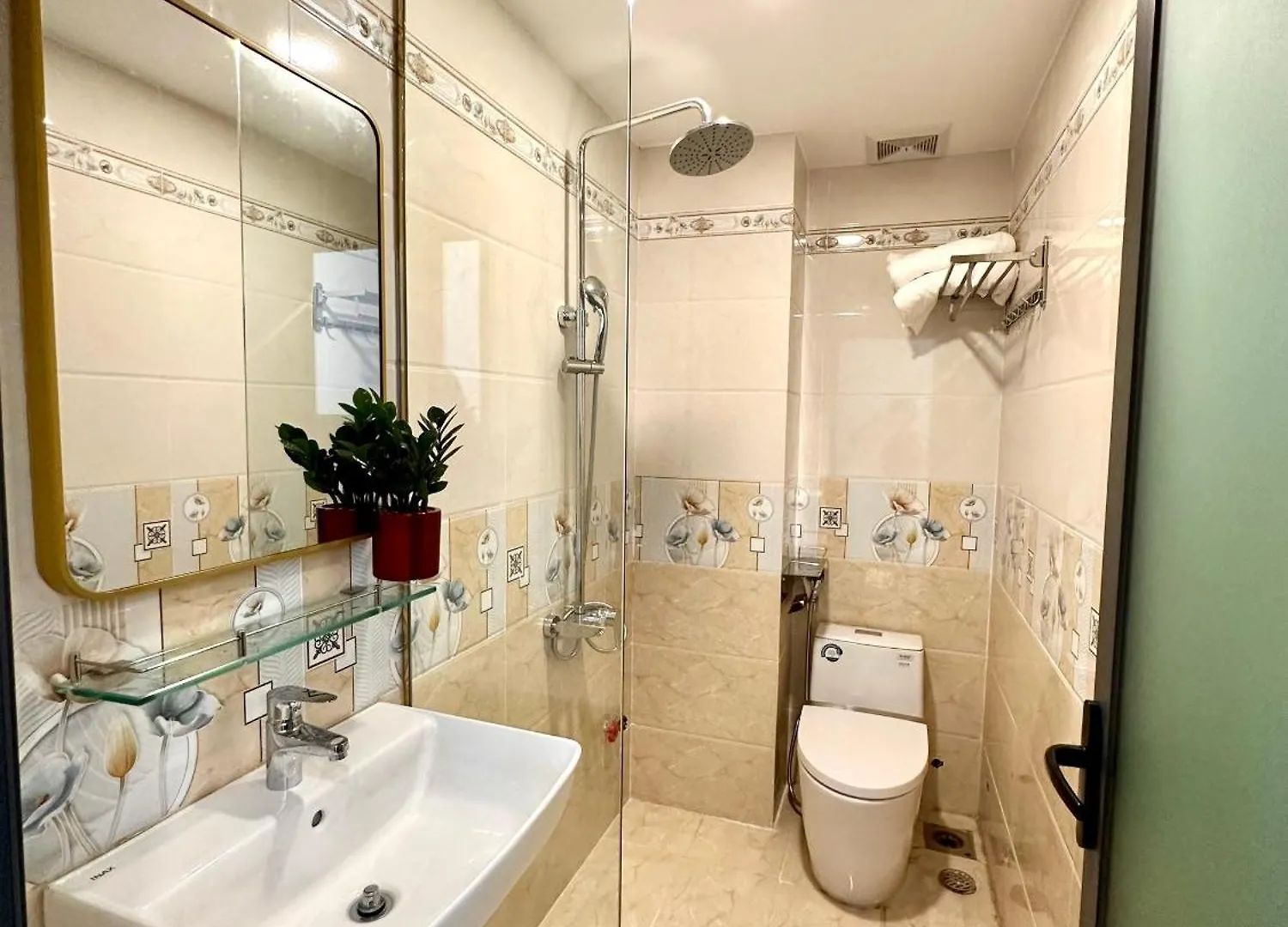 Motel Victoria Ho Chi Minh City 2*,